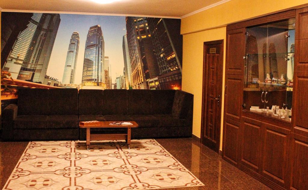 Astana Best Hostel Exterior photo
